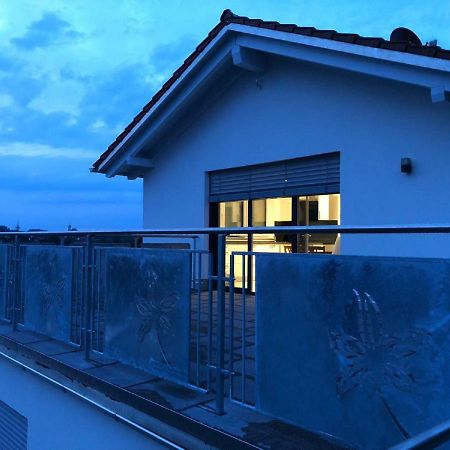 Haus Maerzenbach Apartment Кауфбойрен Екстериор снимка