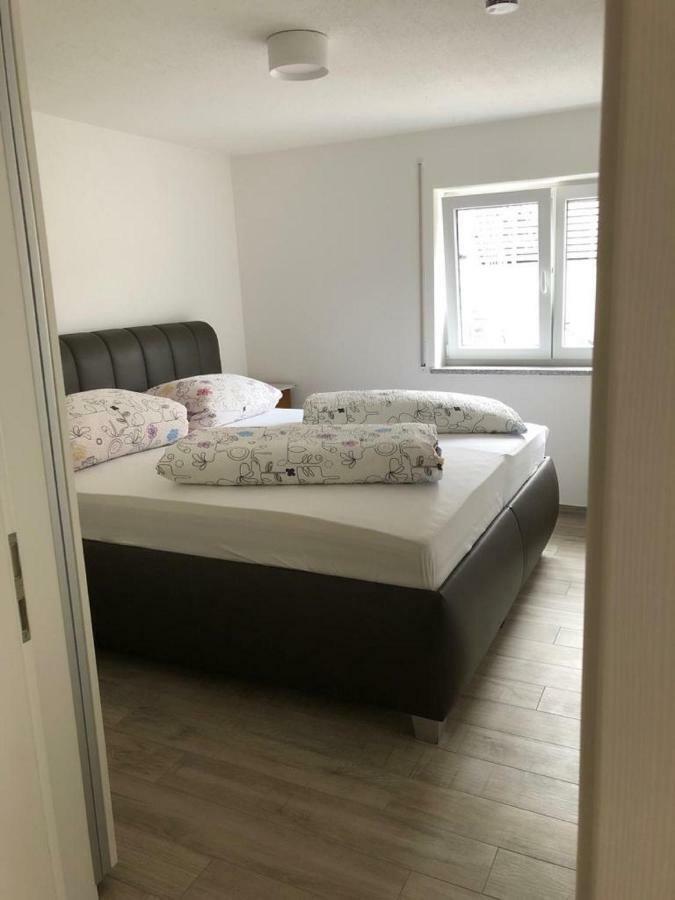 Haus Maerzenbach Apartment Кауфбойрен Екстериор снимка